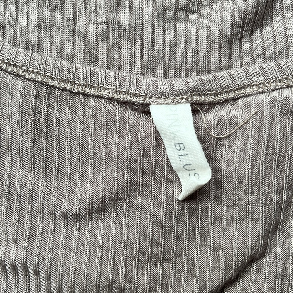 Pink Blush Ribbed Maternity Dress - Picture 3 of 5